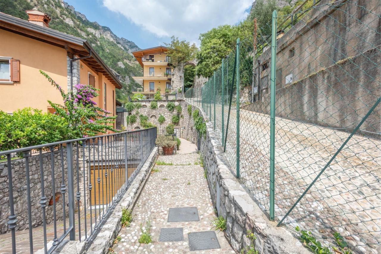 Appartement Casa Francesca Relax à Limone sul Garda Extérieur photo